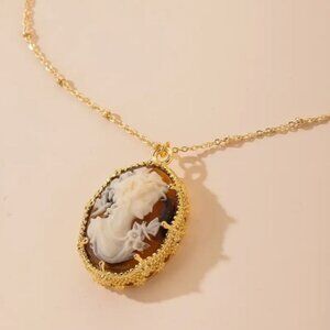 NEW Elspeth Victorian Amber and Ivory Cameo Pendant Necklace Gold Chain